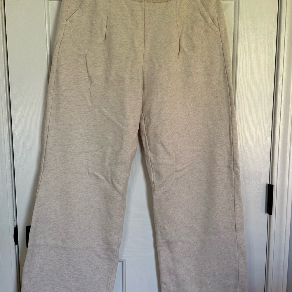 Eerie Cozy Cream Lounge Pants